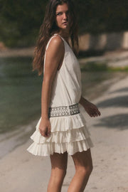 Robe en mousseline à volants à clous