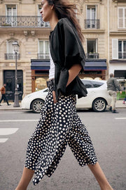 Pantalon-culotte à pois avec ceinture