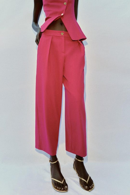 Pantalon carotte à plis