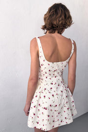 Robe volumineuse à imprimé floral