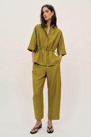 Pantalon coupe barrel en lin