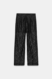 Pantalon droit en dentelle