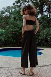 Pantalon-culotte en lin avec ceinture tressée