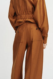 Pantalon fluide en lin à fentes au bas