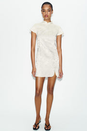 Robe courte en jacquard