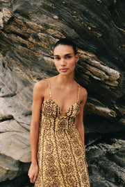 Robe midi brodée ajourée à découpes