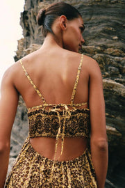 Robe midi brodée ajourée à découpes