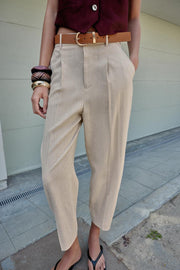 Pantalon en lin à pinces avec ceinture
