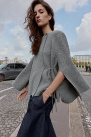 Veste en maille à fentes aux manches