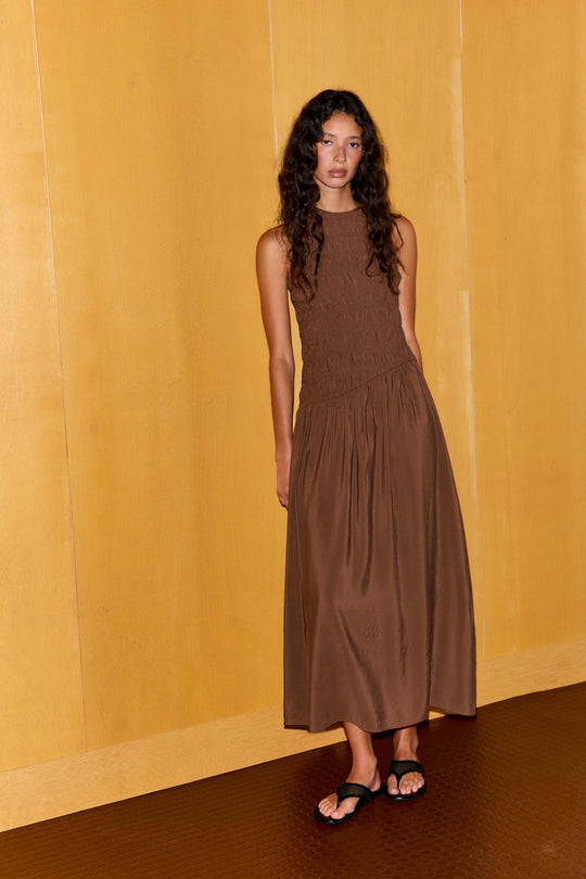 Robe midi à volume