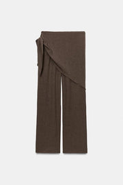 Pantalon texturé effet foulard