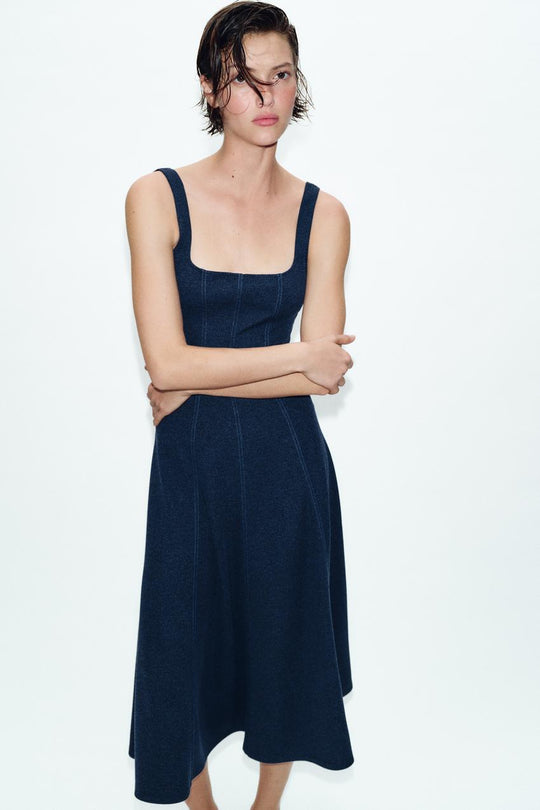 Robe midi à bretelles