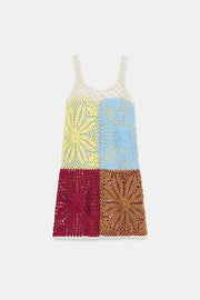 Robe en maille au crochet