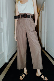 Pantalon à rayures avec ceinture