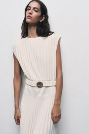 Robe midi plissée avec ceinture