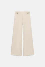 Pantalon droit piqué à boutons