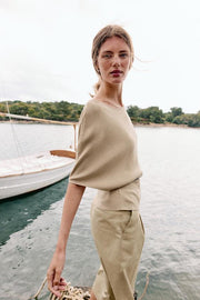 Pull en maille avec ceinture
