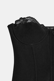 Corset extensible en dentelle