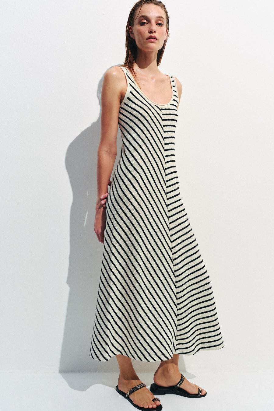 Robe texturée à rayures