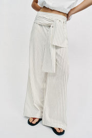 Pantalon large à rayures effet foulard