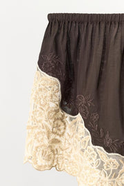 Short 100 % viscose en dentelle à perles