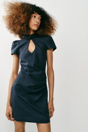 Robe mini en lin à brandebourg