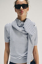 Pull en maille à rayures à manches courtes