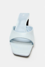 Mule en cuir à talon