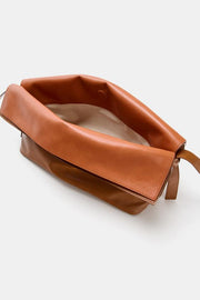 Pochette enveloppe en cuir à rabat